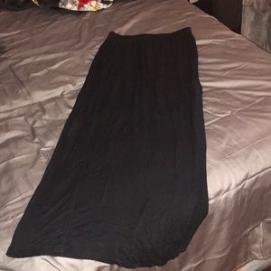 Long black maxi skirt